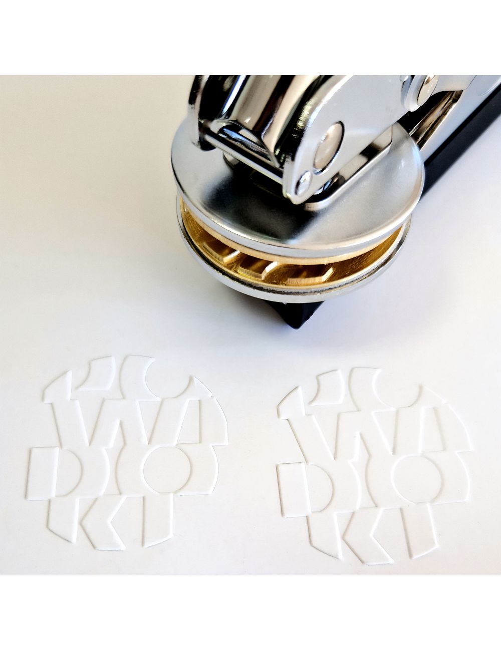 Suchy stempel 41 mm z...